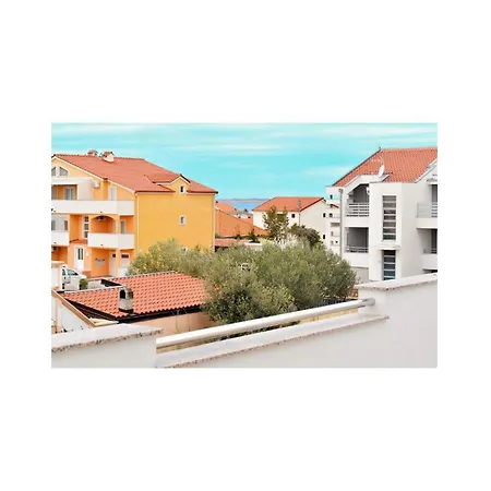 1 Bedroom Gorgeous In Appartamento