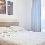 Apartman 1 Bedroom Gorgeous In *