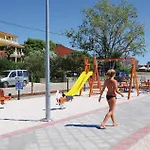 1 Bedroom Gorgeous In Apartman *