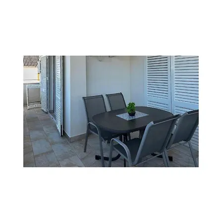 1 Bedroom Gorgeous In Apartman *