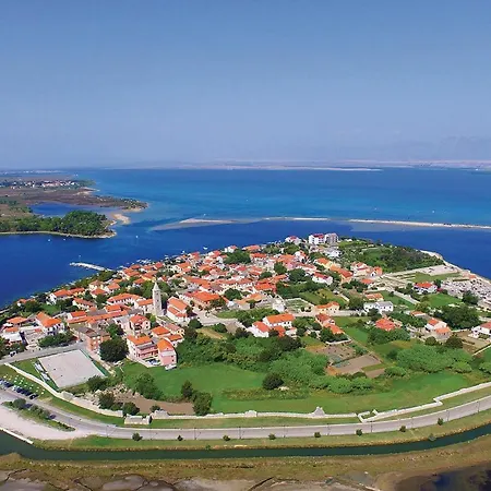 1 Bedroom Gorgeous In Apartman Vrsi