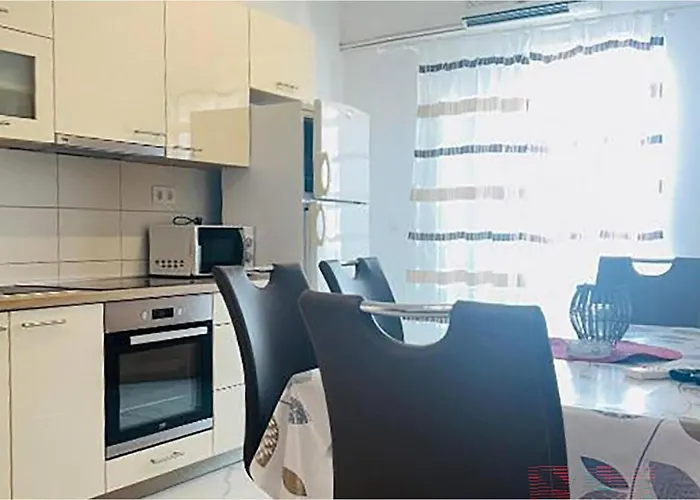 Apartmán 1 Bedroom Gorgeous In *